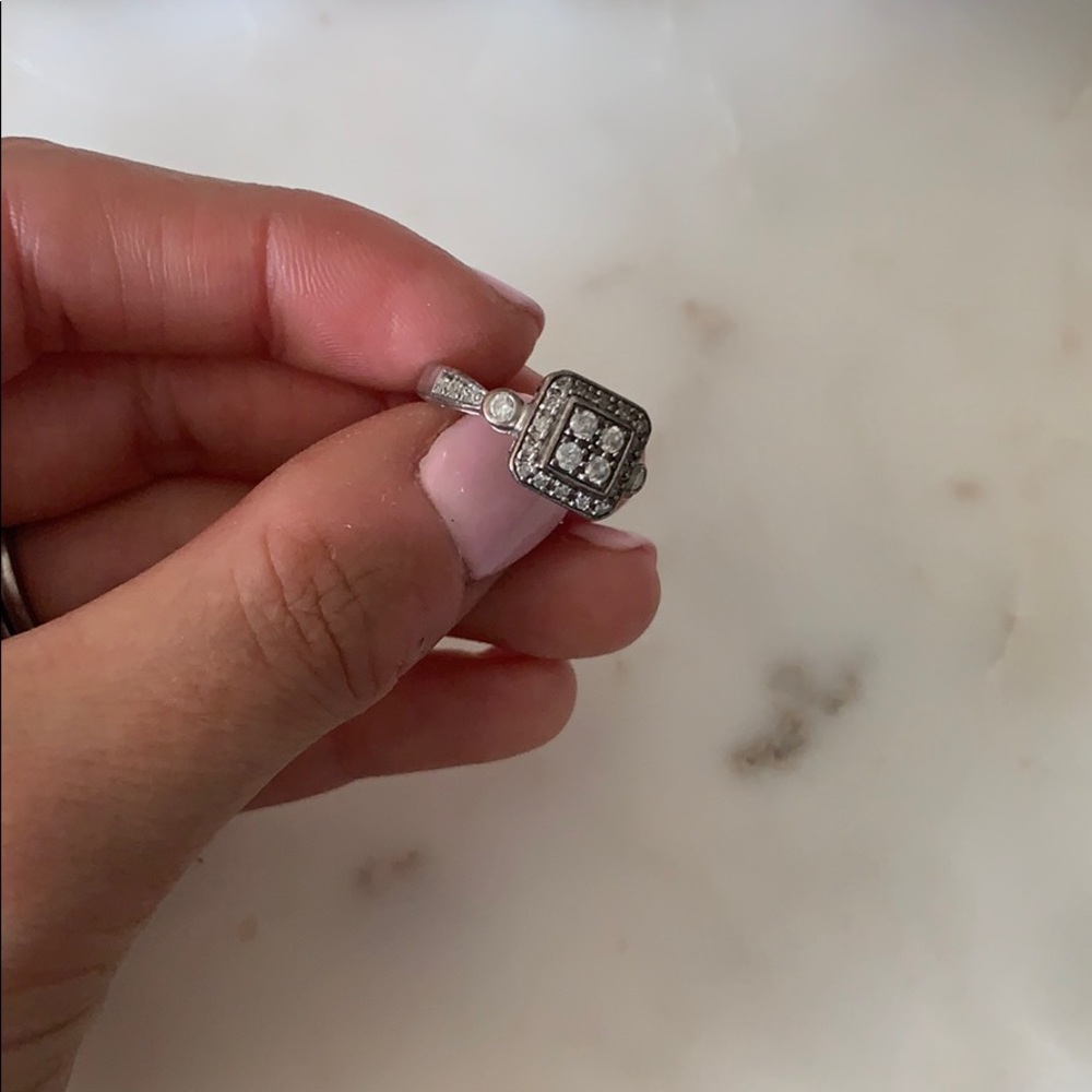 Diamond ring